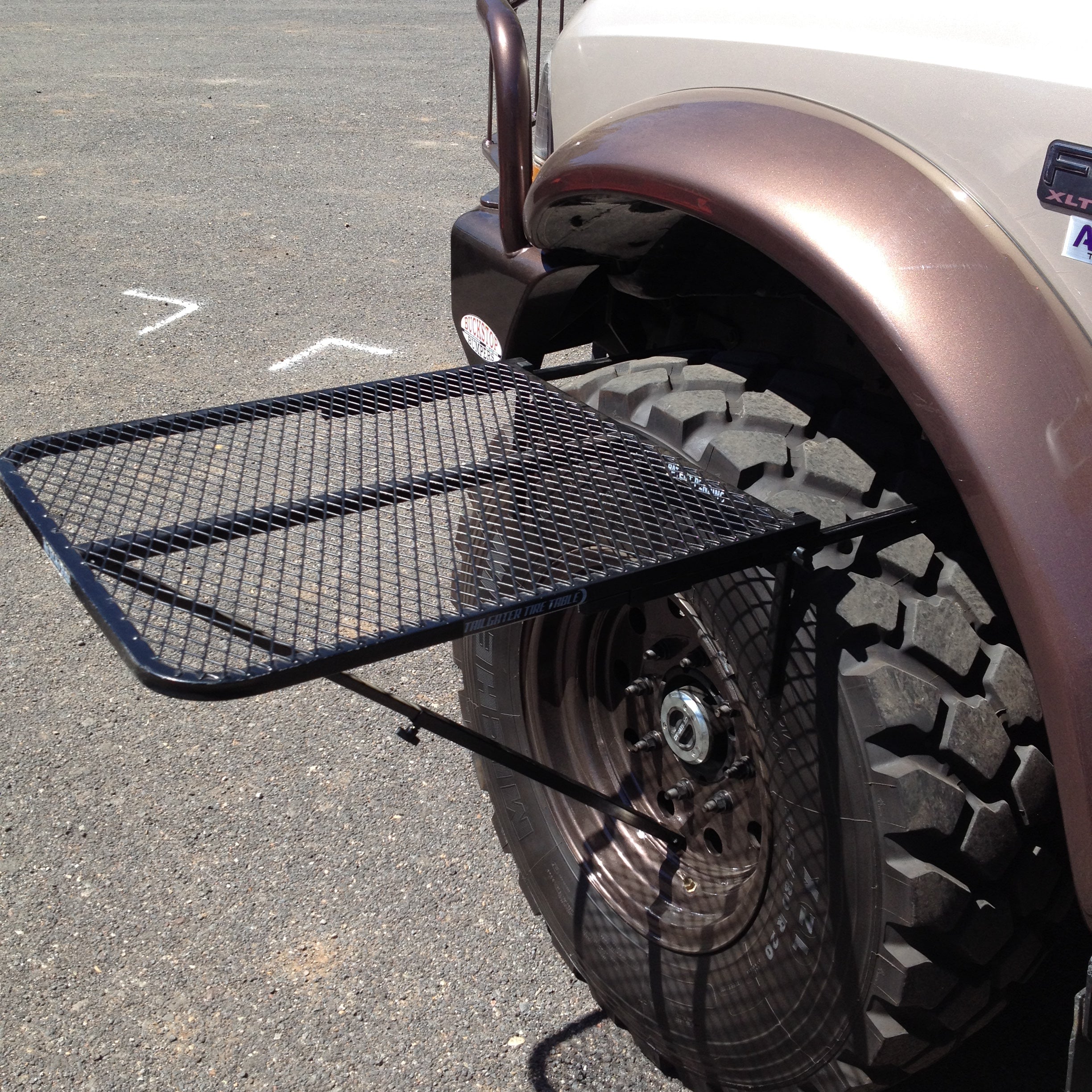 Large Aluminum Camping Table – Tail Gater Tire Table